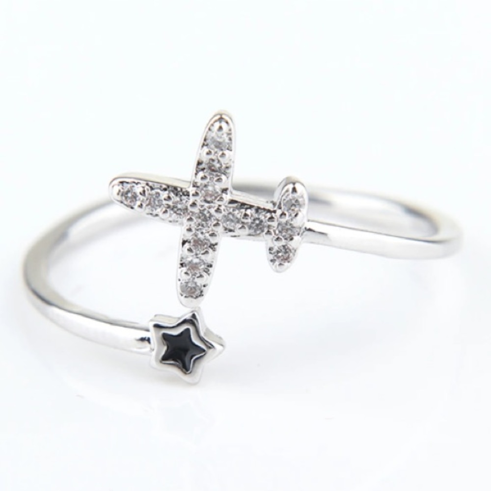 Silver Tone Airplane & Black Star Adjustable Ring - Picture 4 of 6